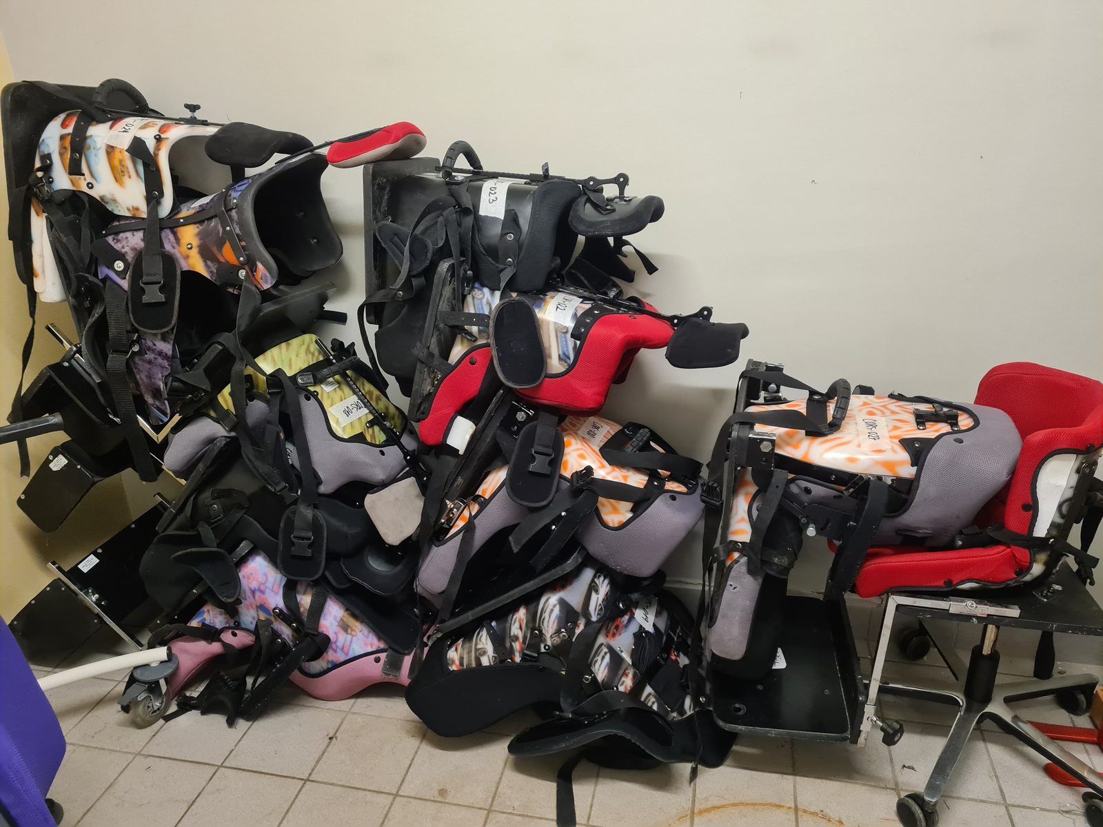 Poussettes et aides à la mobilité avant reconditionnement